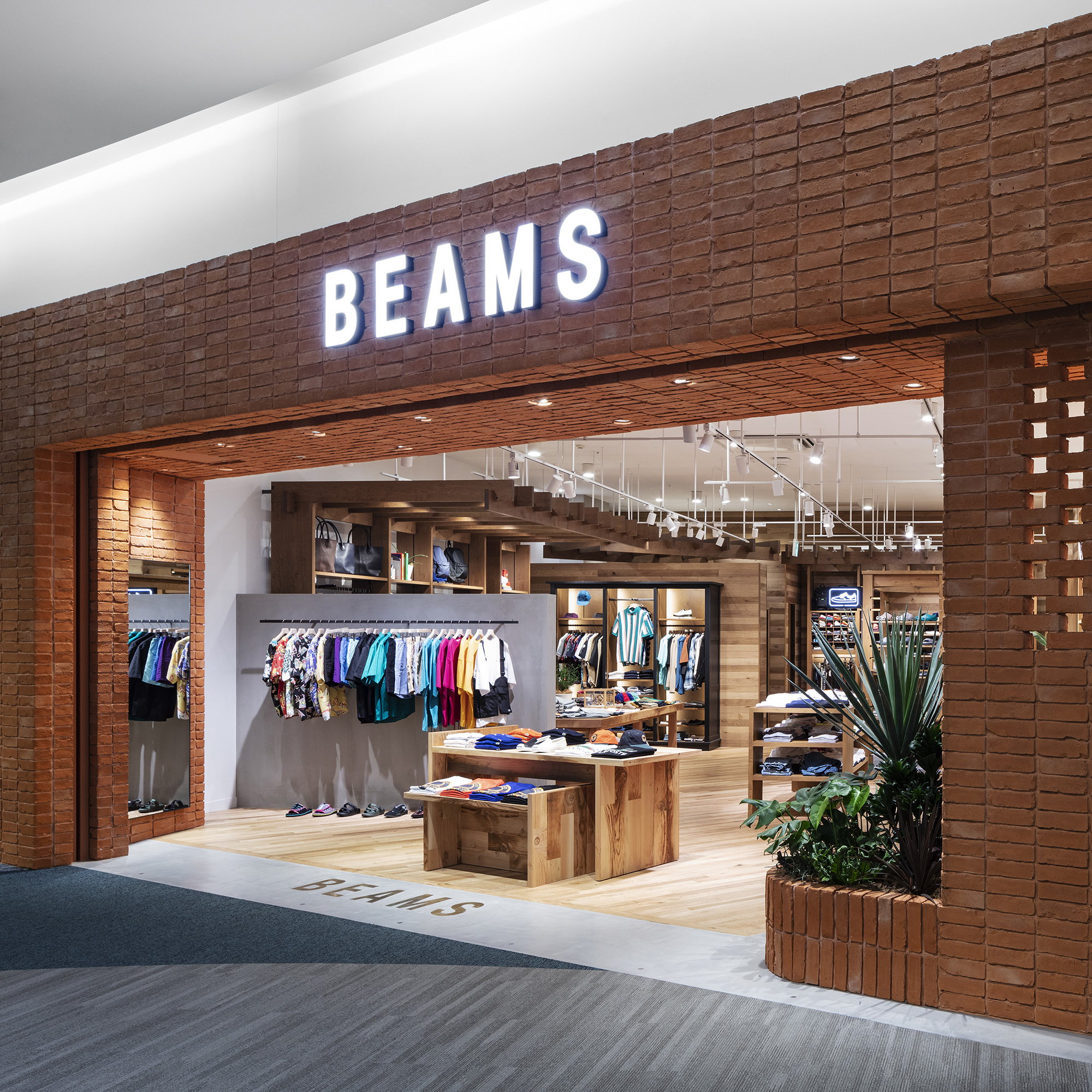 BEAMS